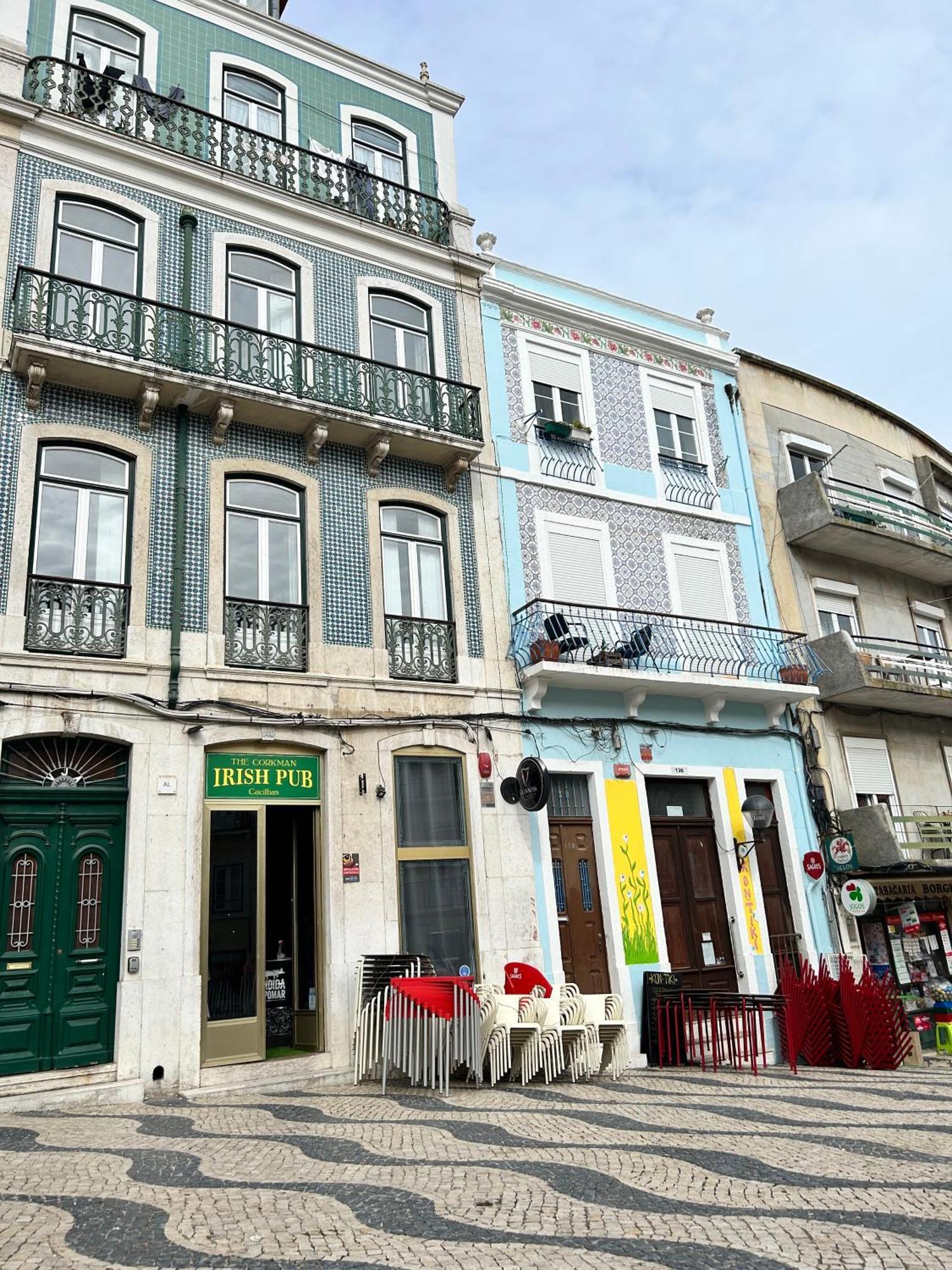 Farol Bed And Breakfast Almada Exterior photo